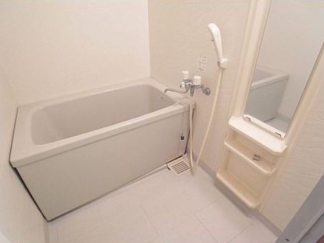 クレスティ博多 浴室※別号室の参考写真になります。
