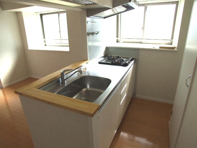 アクタス博多Vタワー  キッチンです。※同物件参考写真です。