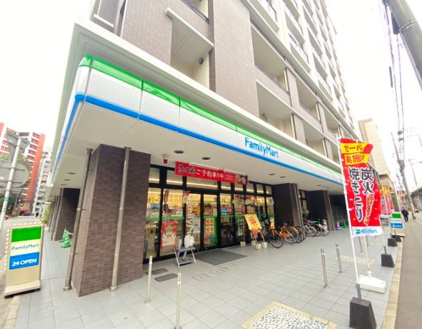 アイビースクエア ﾌｧﾐﾘｰﾏｰﾄ RJRﾌﾟﾚｼｱ博多駅前店