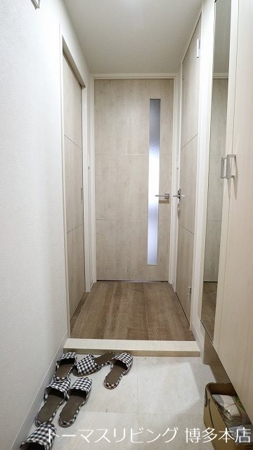ヴァロアール博多 ※別号室の参考写真になります。