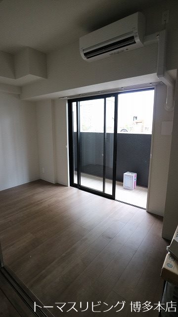 ヴァロアール博多 ※別号室の参考写真になります。