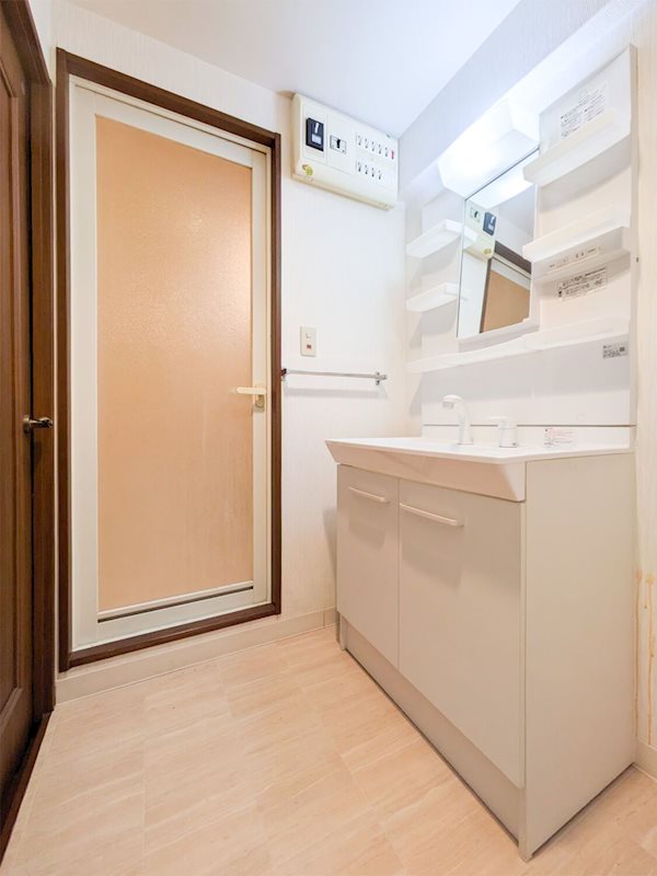 アクシオン城南 洗面所