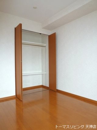 赤坂ランドマークタワー  収納