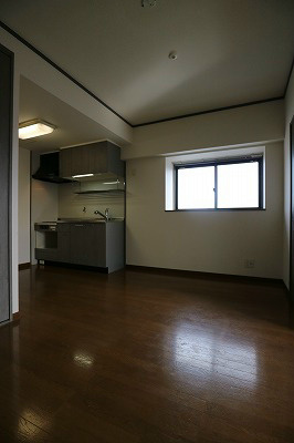 ロイヤル天神東 参考写真です。