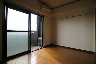 ロイヤル天神東 参考写真です。