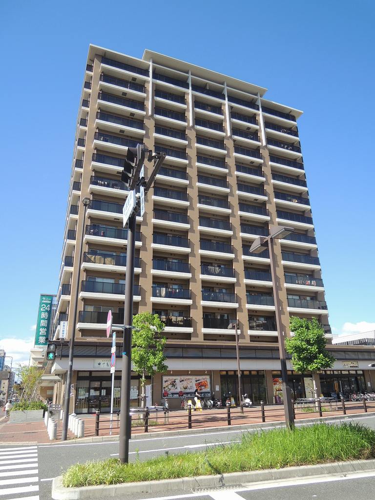 RJRプレシア吉塚駅前 外観2