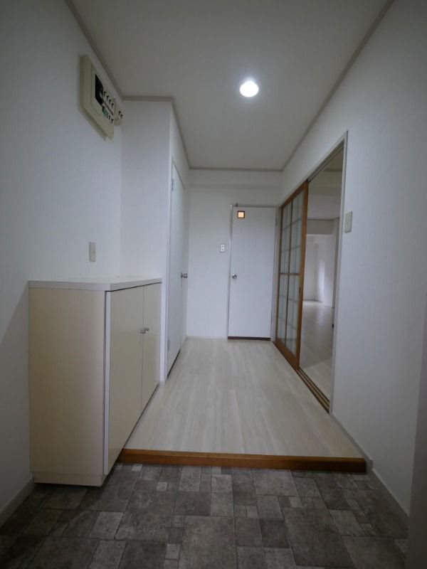 宝玄ビル 玄関