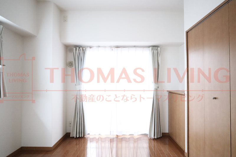 アプリコート春日 洋室　※別号室参考写真
