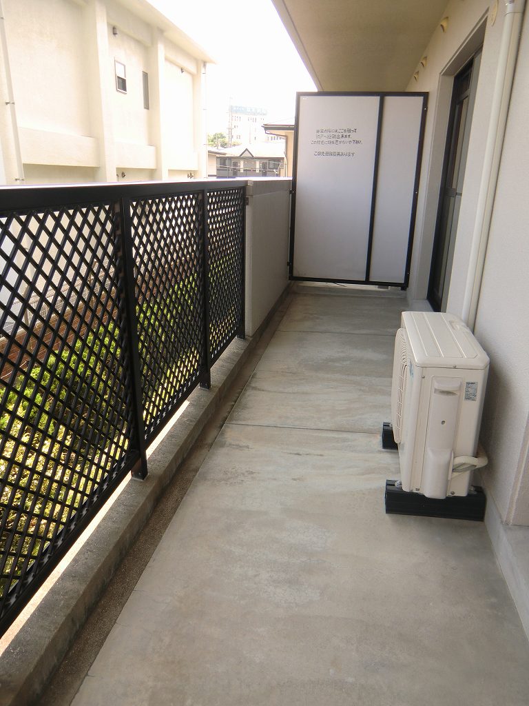 レジデンス俗明院  ベランダ　※別号室参考写真