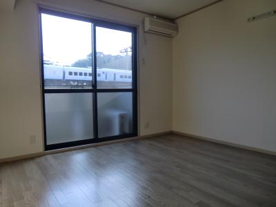 PIA欅 A 洋室は日当たり良好。