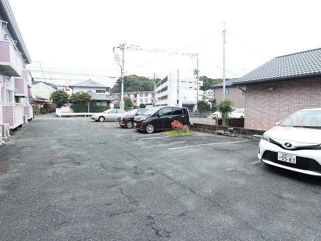 石坂ハイツ 筑紫野市・太宰府市で賃貸物件をお探しの方はトーマスリビングへ