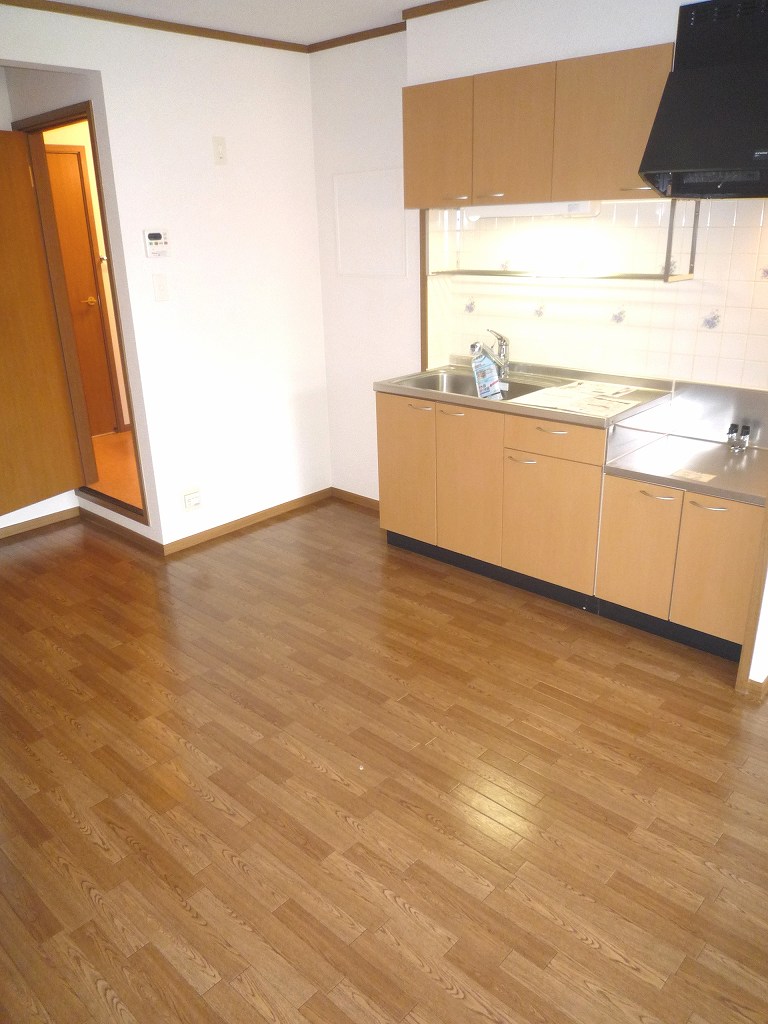 クレージュ都府楼南 2Ｆ角部屋です。