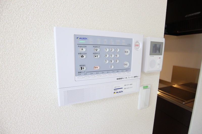 レオネクストルーチェ ＡＬＳＯＫや防犯カメラなどセキュリティー充実。