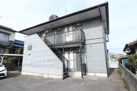 駐車場1台無料。西鉄朝倉街道駅徒歩圏内。