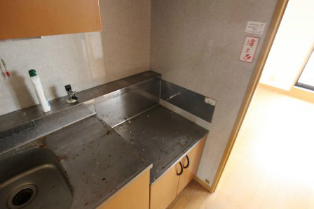 ディアコートミハル 広いキッチンスペースでお料理がしやすい・別号室参考写真