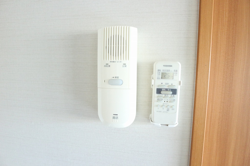 アークハイツ 女性の方も安心のオートロック付きです