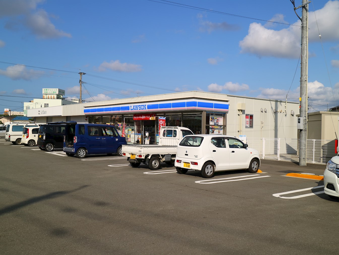 コンプレート水巻  ﾛｰｿﾝ 水巻駅前店