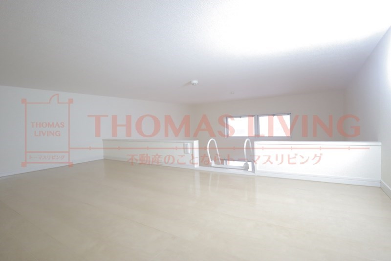 ホワイトピア壱番館・弐番館 ロフト