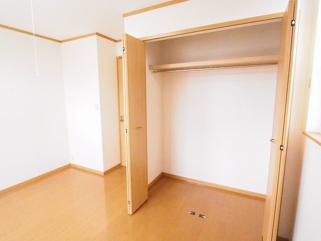 ハウス遠賀野　B棟  収納