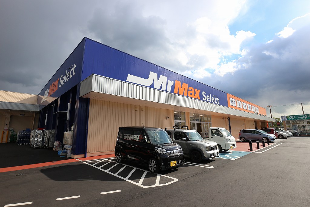 ラルース福津 MrMax(ﾐｽﾀｰﾏｯｸｽ) Select福津店