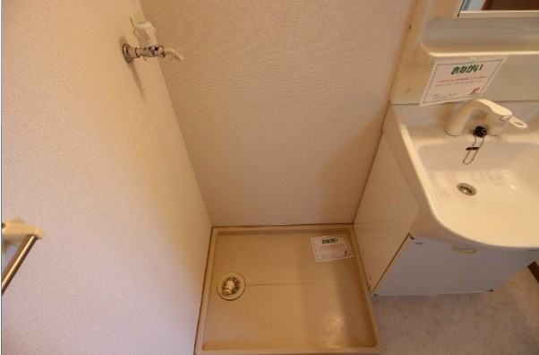 アヴニール遠賀　C棟    写真は同型シリーズです。