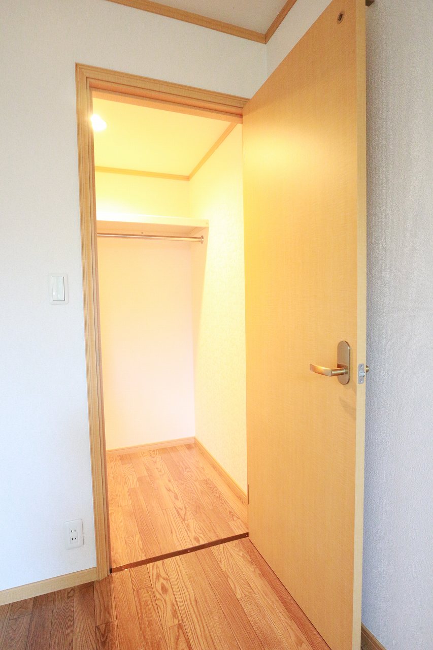 アルカンシェル宮前　A棟 ウォークインクローゼット