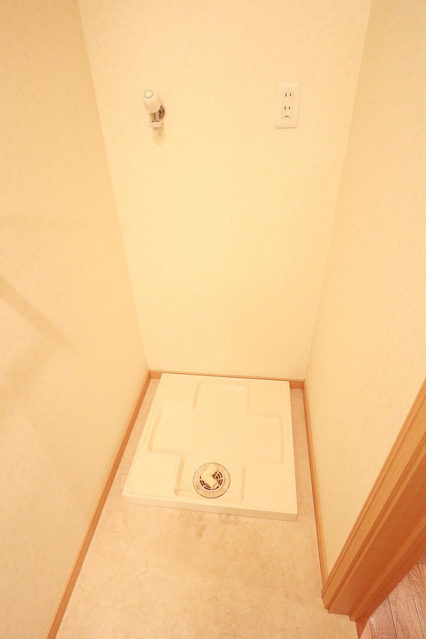 アルカンシェル宮前　A棟 室内洗濯機置き場