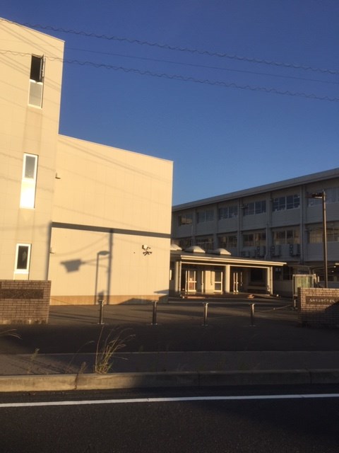 アヴニール弥生が丘 鳥栖市立田代中学校