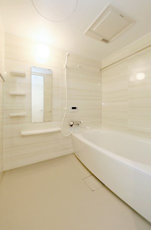 福岡県糟屋郡志免町片峰３丁目 ※写真は同型タイプです。