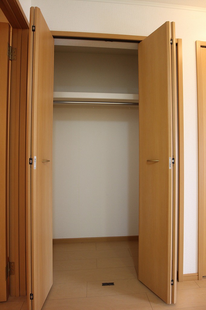 ブリアンメゾンD 収納※別号室の参考写真になります。