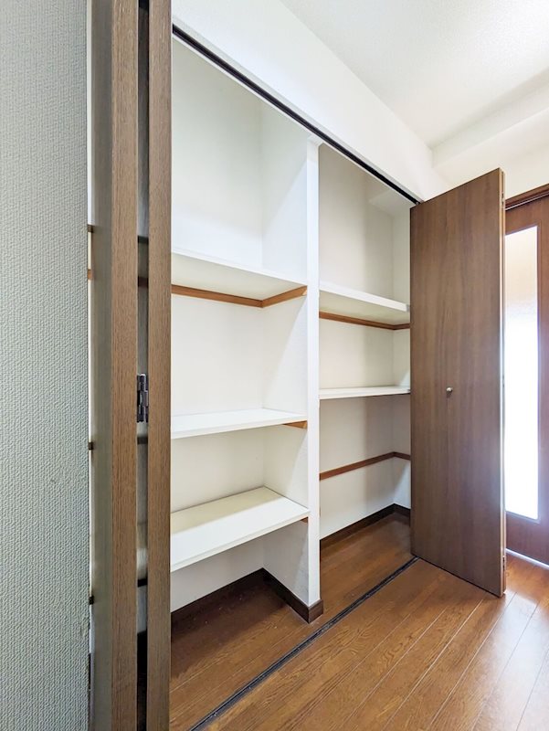 アクシオン城南 収納