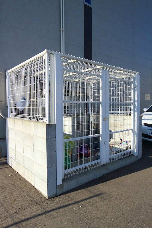 ヴィルシーナ太宰府 敷地内ゴミ置き場