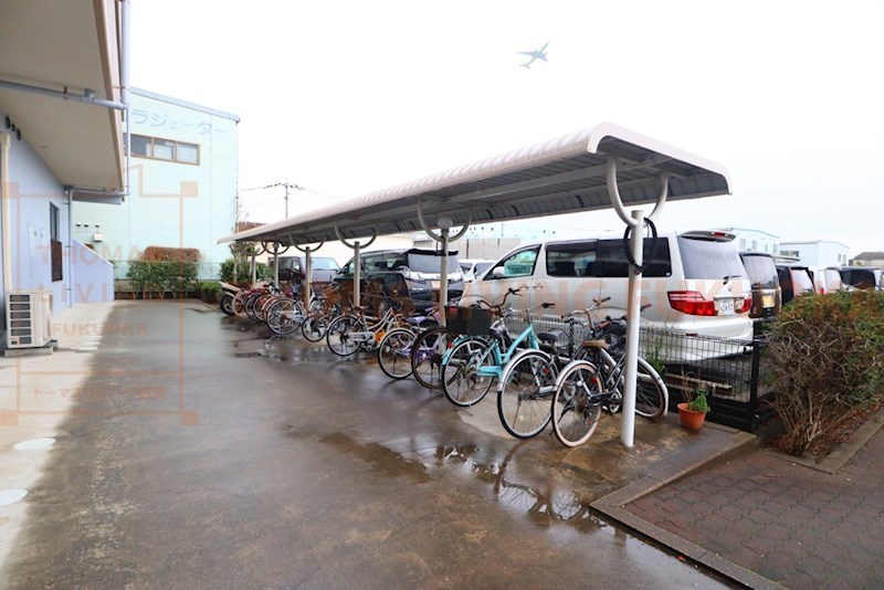 サンライト村上 敷地内駐輪場
