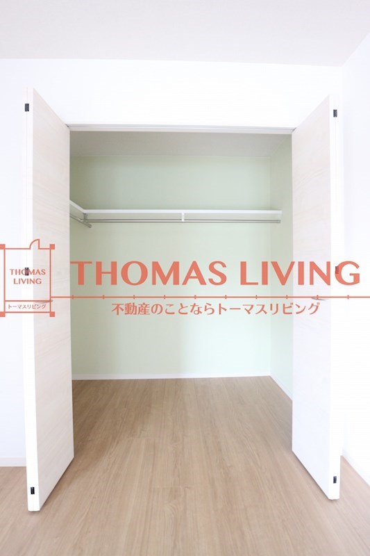 エタニティ参番館  収納豊富です。