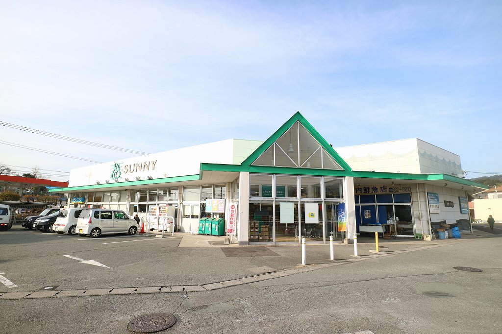 イストワールファミリアA棟 ｻﾆｰ 須恵店