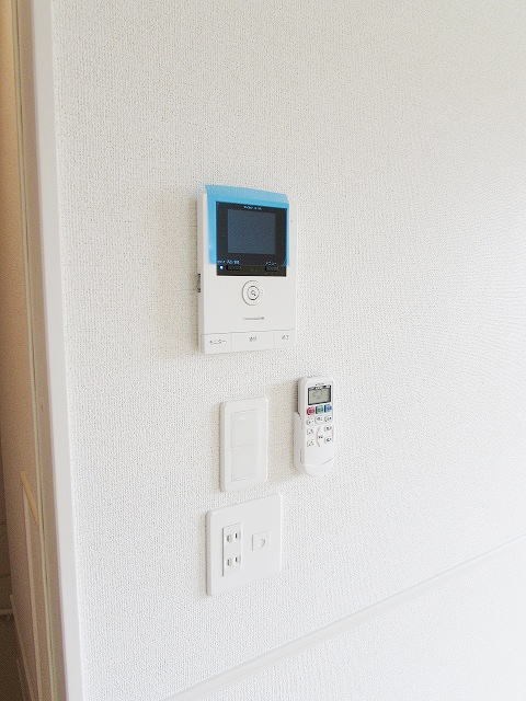 メゾンソレイユⅡ 写真は同型物件です。