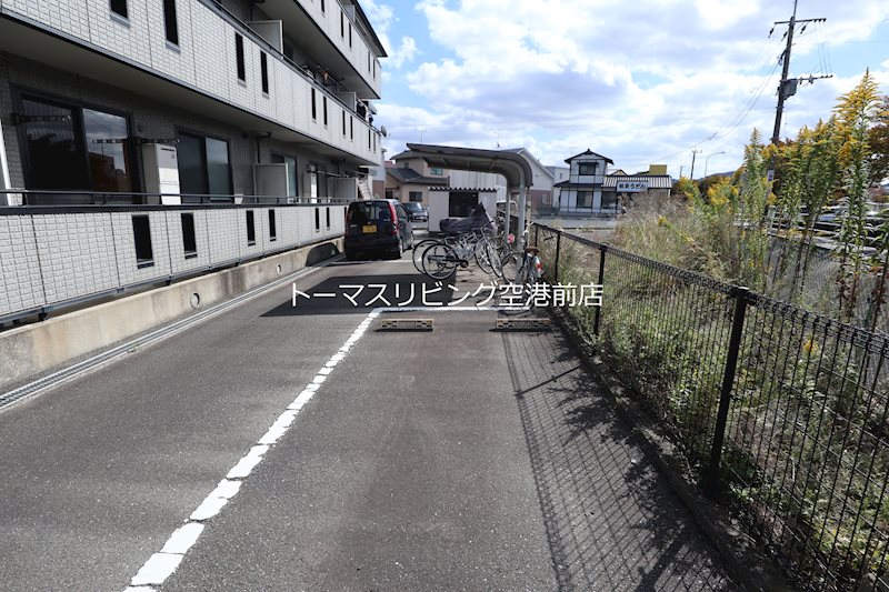 リバーコート志免 駐車場