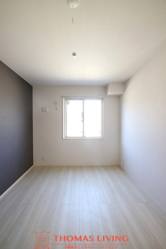 D-room植木 写真は別号室です。