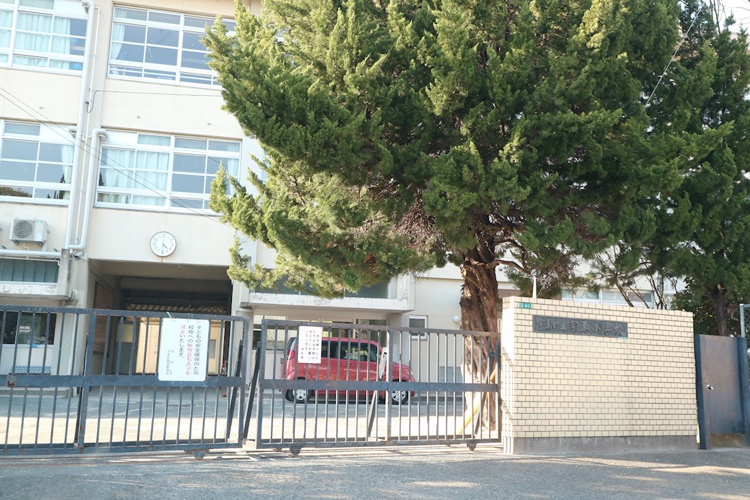 メゾンリバージュⅡ 宇美町立宇美小学校