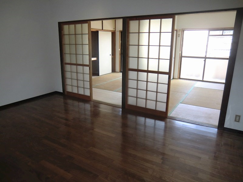 エスポアール石坂 ※別号室参照