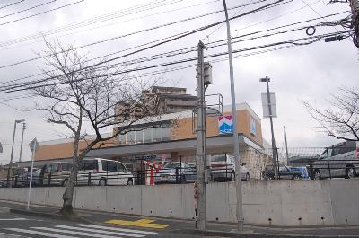 クレオン香椎花園前 西鉄ストア