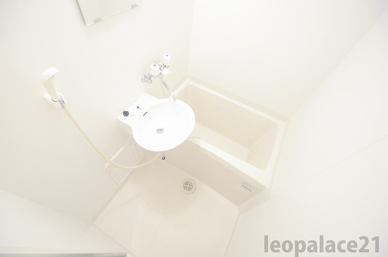 レオパレス空港南Ⅱ 一日の疲れをゆっくり癒していただけます。