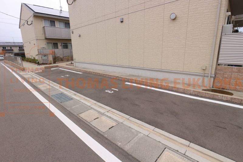 パークサイドタウンC棟   駐車場