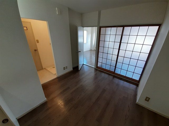 レジデンス乙金 洋室