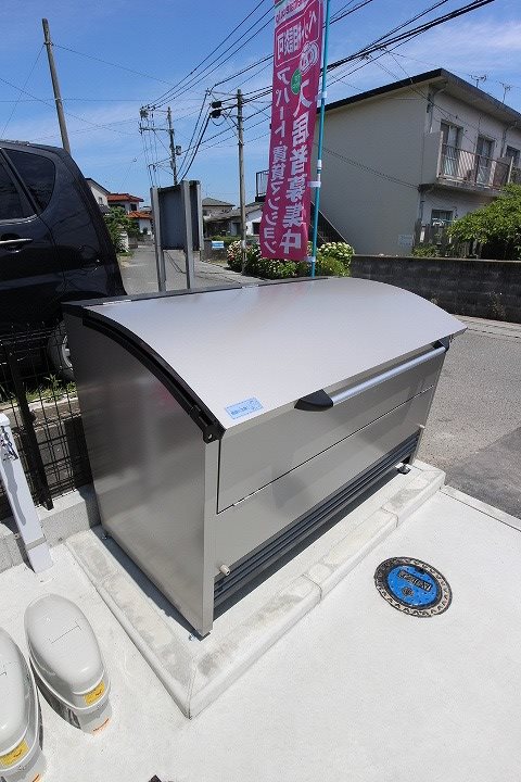 セレーノ・K 敷地内ごみ置き場