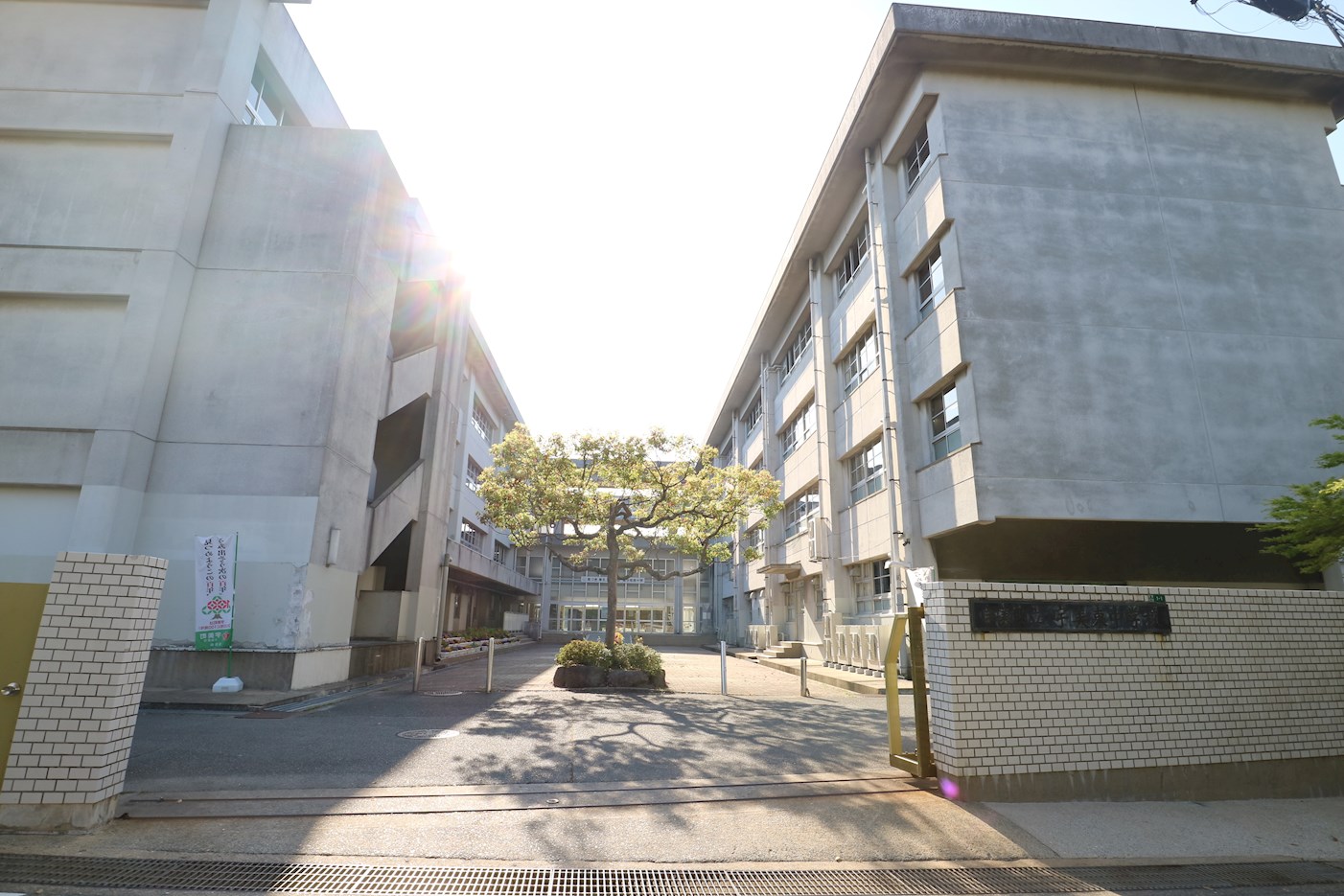 クレアージュウミⅡ 宇美町立宇美東中学校