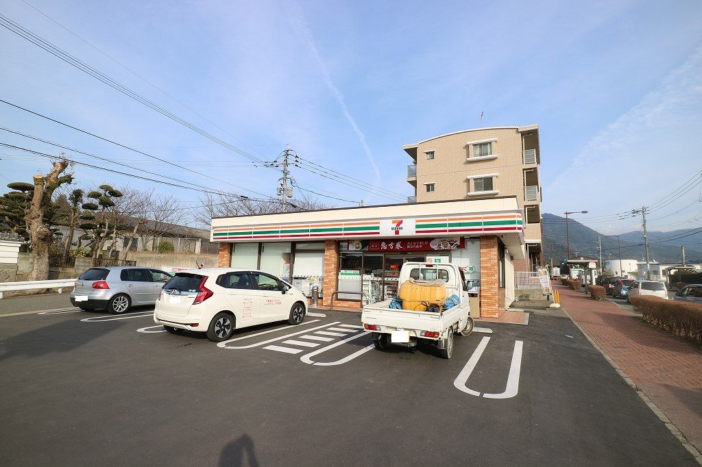 グレース須恵B ｾﾌﾞﾝｲﾚﾌﾞﾝ 須恵ﾚｲﾝﾎﾞｰﾛｰﾄﾞ店