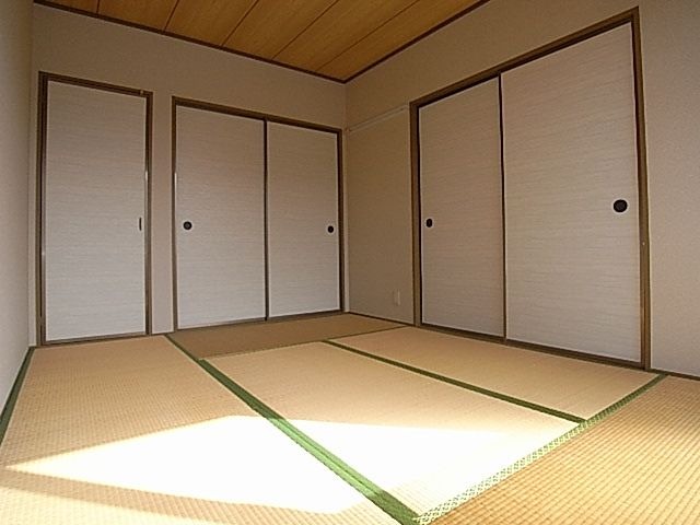 ハイカムールミナト （写真は同型タイプ）