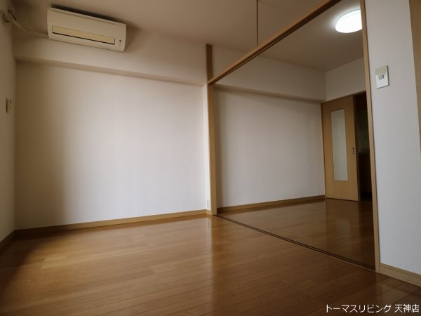 エステート・モア・薬院通り ベッドルーム