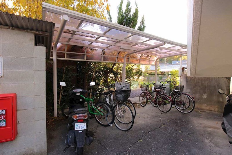シャトー太宰府 駐輪場